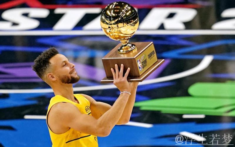 库里妙传左翼 希尔德三分稳稳命中