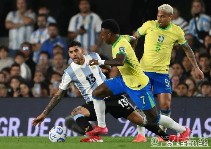 阿根廷世预赛4-1力克巴西,恩佐独秀助攻小蜘蛛建功 阿根廷世预赛4-1力克巴西,恩佐独秀助攻小蜘蛛建功